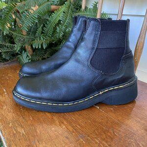 Dr. Martens Black Ankle Boots Men’s 8, Women’s 9.5